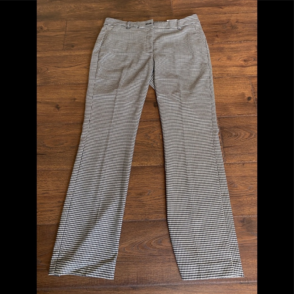 White House Black Market Houndstooth pants.